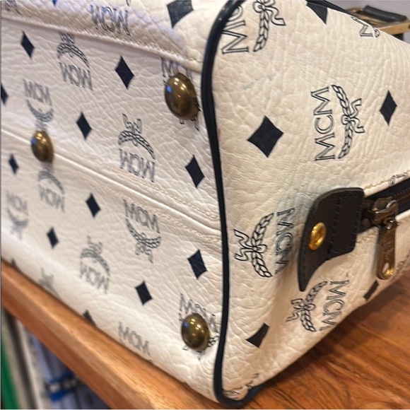 MCM Heritage Boston bag - Picture 9 of 15